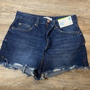 Super high waisted shorts